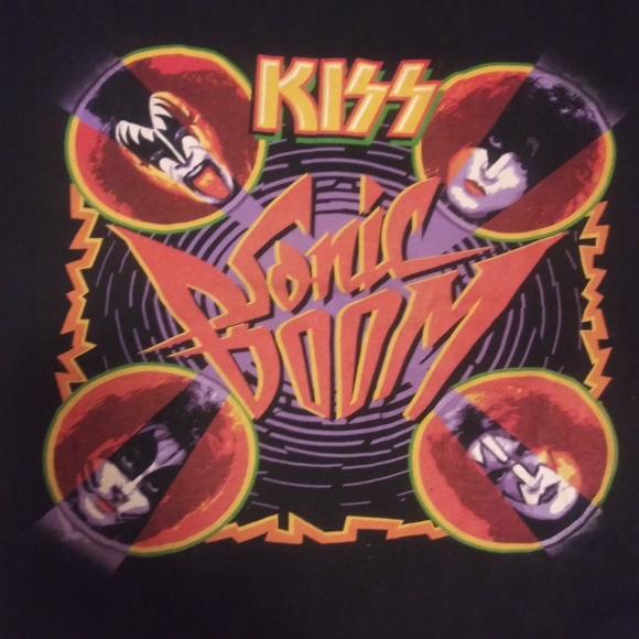 Vintage KISS band Sonic Boom concert shirt - Picture 2 of 4